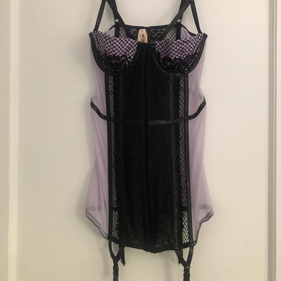 NWT Victoria’s Secret lingerie - Picture 6 of 6